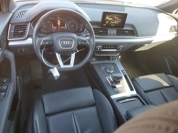 WA1ANAFYXL2121727 2020 AUDI Q5 - Image 8