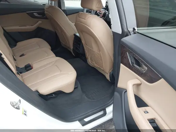 WA1AVAF10KD011453 2019 AUDI Q8 - Image 8