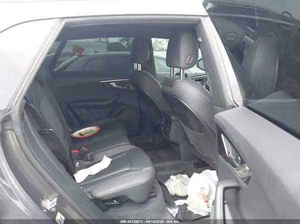 WA1AVAF10KD013705 2019 AUDI Q8 - Image 8