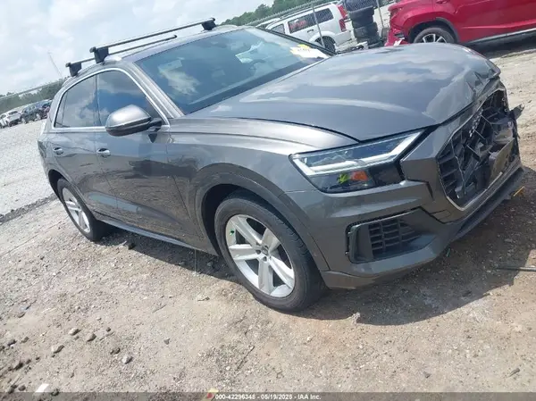 WA1AVAF11KD010103 2019 AUDI Q8 - Image 1