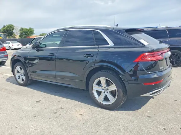 WA1AVAF11KD016256 2019 AUDI Q8 - Image 2