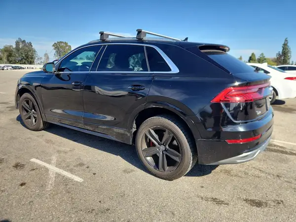 WA1AVAF12KD011583 2019 AUDI Q8 - Image 2