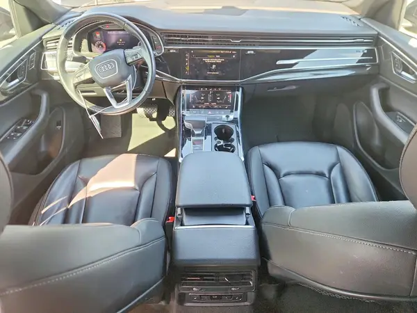 WA1AVAF12KD011583 2019 AUDI Q8 - Image 8