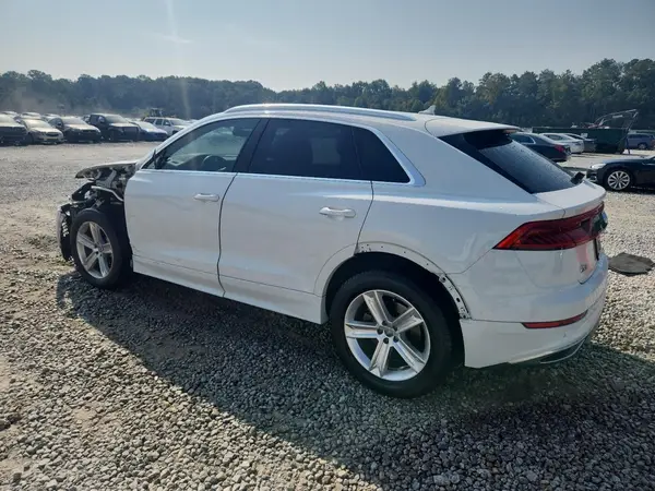 WA1AVAF12KD011860 2019 AUDI Q8 - Image 2