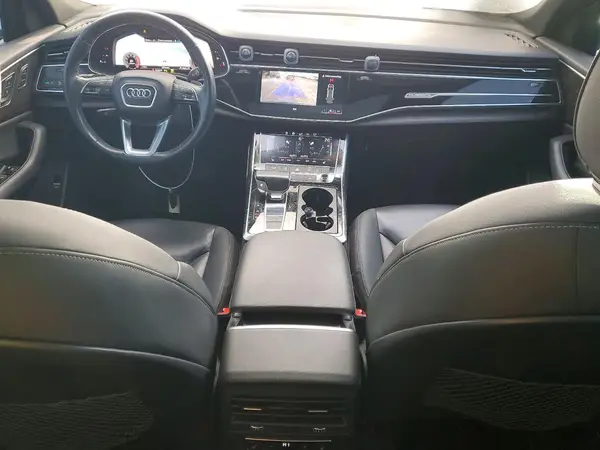 WA1AVAF12KD040081 2019 AUDI Q8 - Image 8