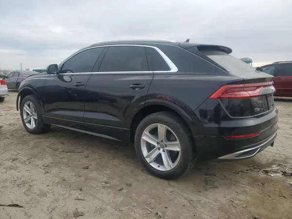 WA1AVAF13KD013360 2019 AUDI Q8 - Image 2