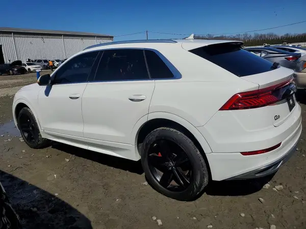 WA1AVAF13KD013598 2019 AUDI Q8 - Image 2