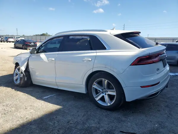 WA1AVAF14KD010175 2019 AUDI Q8 - Image 2