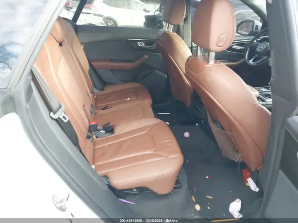 WA1AVAF15KD011593 2019 AUDI Q8 - Image 8