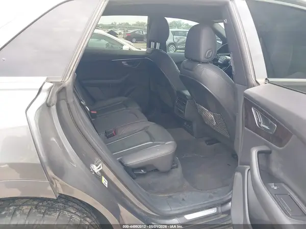 WA1AVAF15KD017328 2019 AUDI Q8 - Image 8