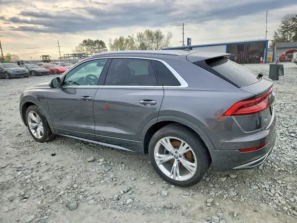 WA1AVAF15KD027096 2019 AUDI Q8 - Image 2