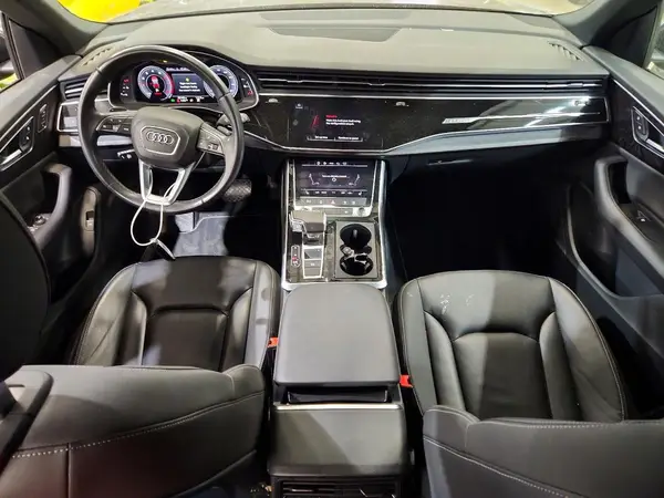 WA1AVAF15MD015646 2021 AUDI Q8 - Image 8