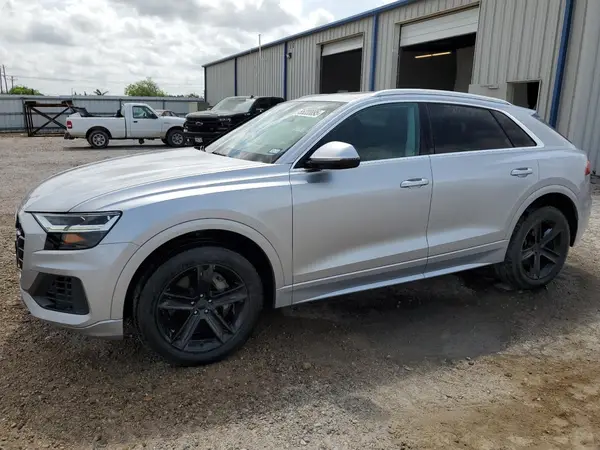 WA1AVAF15MD020653 2021 AUDI Q8 - Image 1