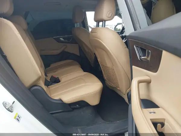 WA1AVAF16KD009772 2019 AUDI Q8 - Image 8