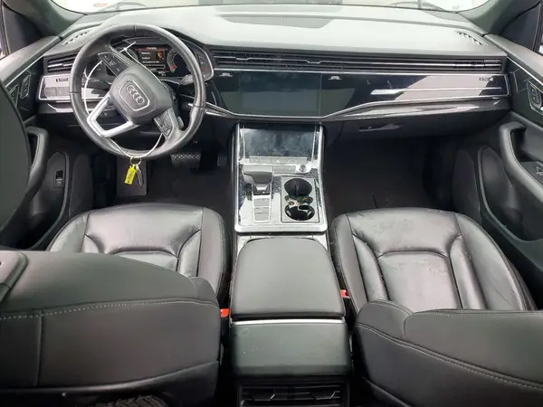 WA1AVAF16KD012882 2019 AUDI Q8 - Image 8