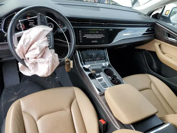 WA1AVAF16KD029018 2019 AUDI Q8 - Image 8