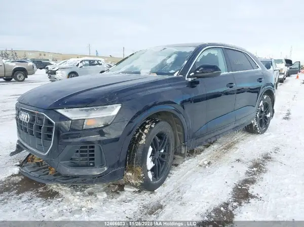 WA1AVAF17KD009988 2019 AUDI Q8 - Image 2