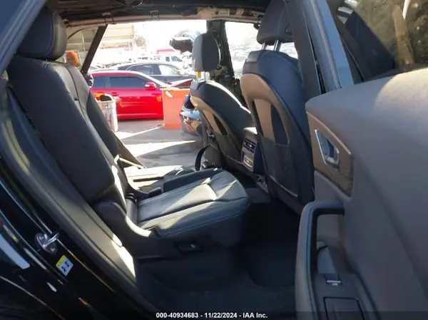WA1AVAF17KD016875 2019 AUDI Q8 - Image 8