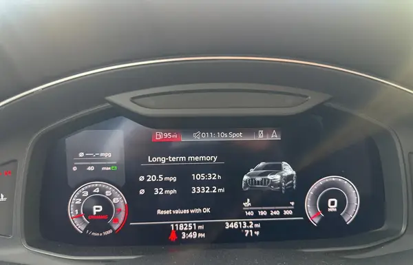 WA1AVAF17KD018920 2019 AUDI Q8 - Image 8