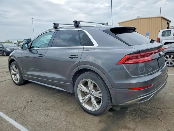 WA1AVAF17KD038696 2019 AUDI Q8 - Image 2