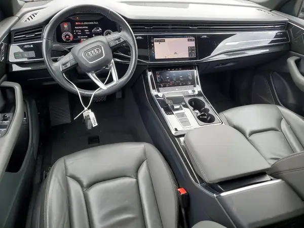WA1AVAF17KD038696 2019 AUDI Q8 - Image 8
