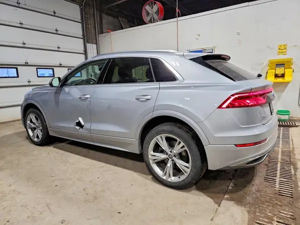WA1AVAF17LD000533 2020 AUDI Q8 - Image 2