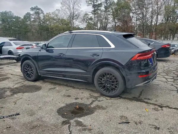 WA1AVAF18KD013130 2019 AUDI Q8 - Image 2
