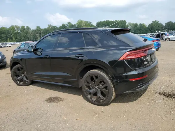 WA1AVAF18KD018117 2019 AUDI Q8 - Image 2