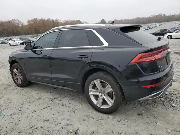 WA1AVAF18KD019848 2019 AUDI Q8 - Image 2