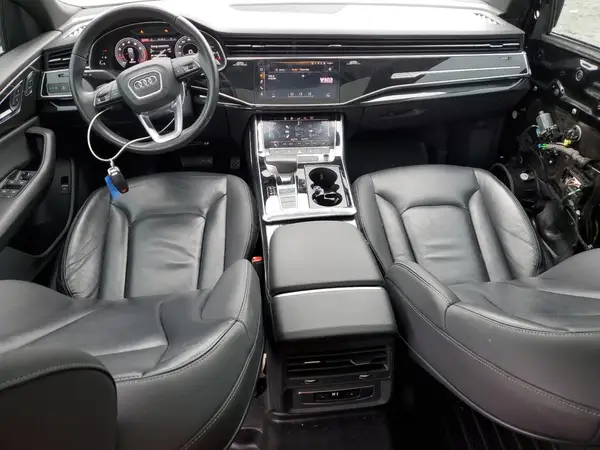 WA1AVAF18KD019848 2019 AUDI Q8 - Image 8