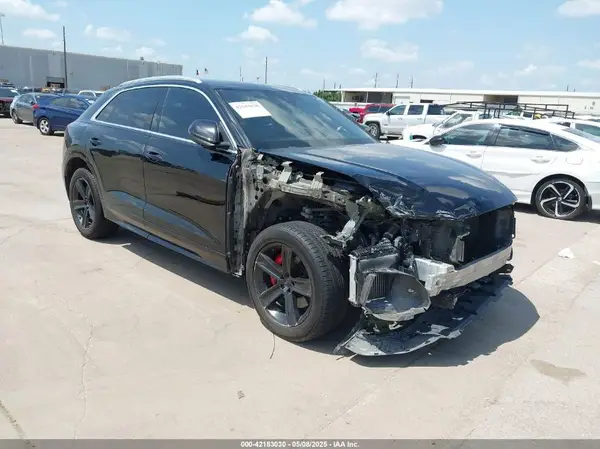 WA1AVAF18KD020465 2019 AUDI Q8 - Image 1