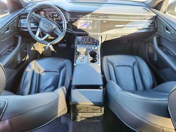 WA1AVAF19KD010253 2019 AUDI Q8 - Image 8