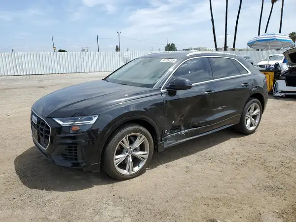 WA1AVAF19KD010561 2019 AUDI Q8 - Image 1