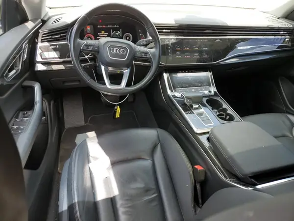 WA1AVAF19KD010561 2019 AUDI Q8 - Image 8