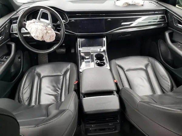 WA1AVAF19KD016537 2019 AUDI Q8 - Image 8