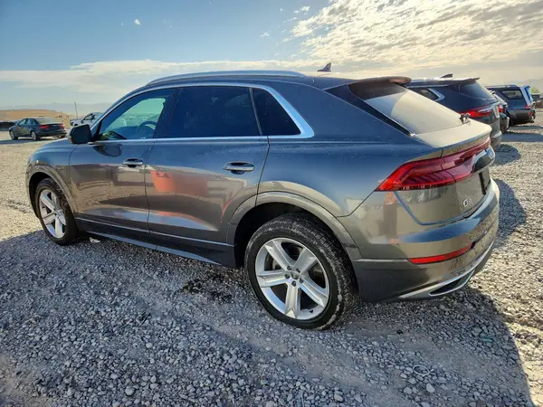 WA1AVAF19KD020023 2019 AUDI Q8 - Image 2