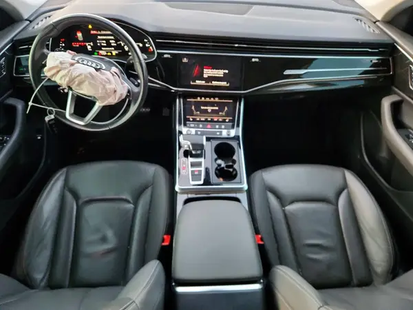 WA1AVAF19MD031106 2021 AUDI Q8 - Image 8