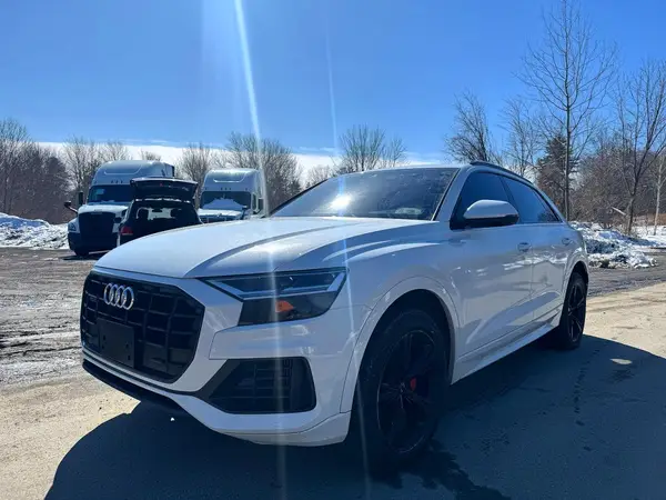 WA1AVAF1XKD011752 2019 AUDI Q8 - Image 2