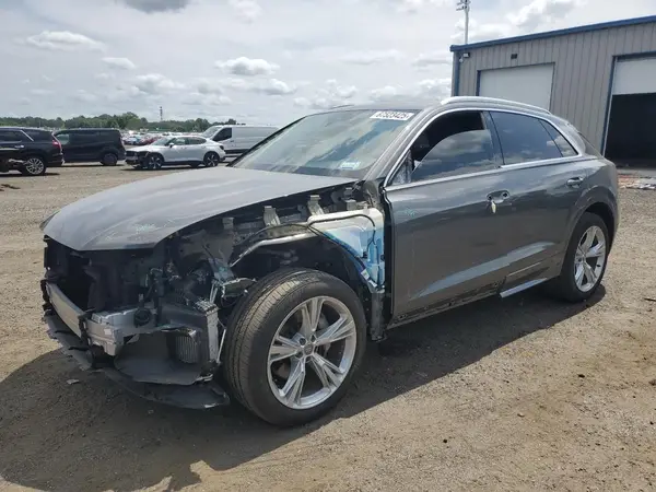 WA1AVAF1XKD028759 2019 AUDI Q8 - Image 1