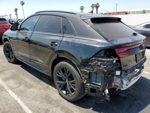 WA1AVBF11ND005865 2022 AUDI Q8 - Image 2