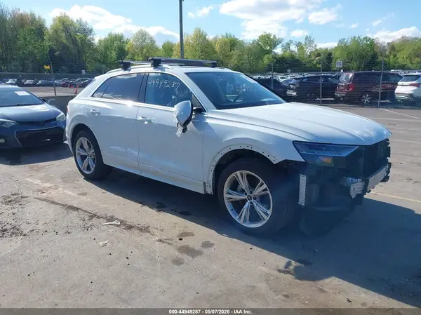 WA1AVBF13PD021701 2023 AUDI Q8 - Image 1