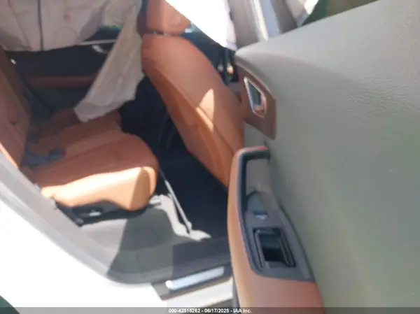 WA1AVBF15PD026057 2023 AUDI Q8 - Image 8