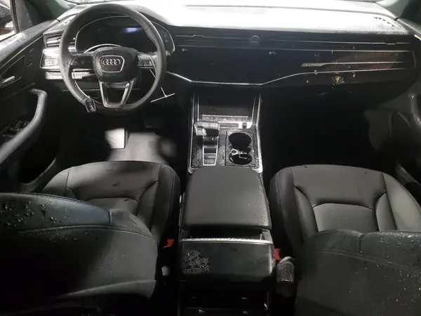 WA1AVBF18PD033942 2023 AUDI Q8 - Image 8