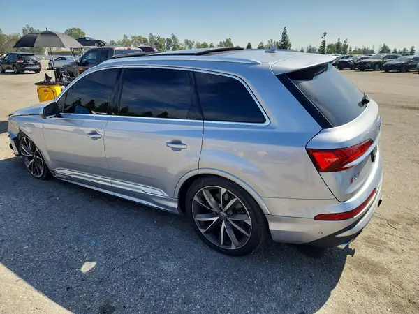 WA1AWAF7XLD013276 2020 AUDI SQ7 - Image 2