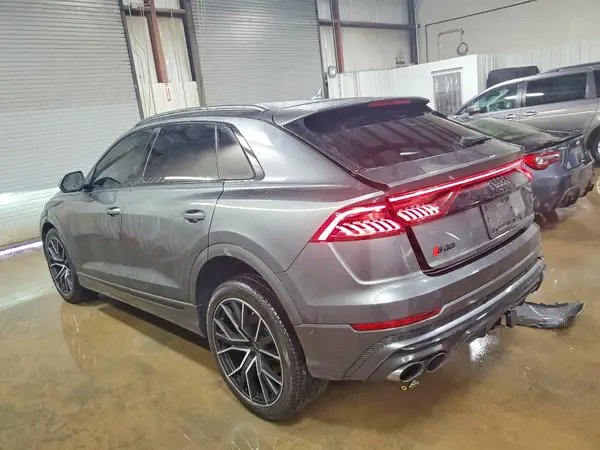 WA1AWBF10PD037206 2023 AUDI SQ8 - Image 2