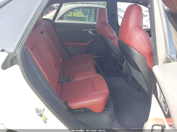 WA1AWBF14MD001658 2021 AUDI SQ8 - Image 8