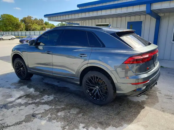WA1AWBF15RD011669 2024 AUDI SQ8 - Image 2
