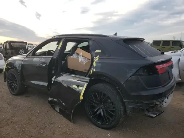 WA1AWBF17RD013469 2024 AUDI SQ8 - Image 2