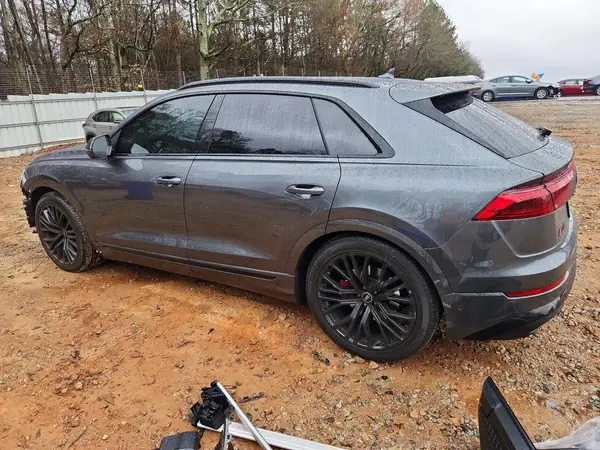 WA1AWBF19TD014520 2026 AUDI SQ8 - Image 2