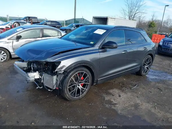 WA1AWBF1XND024105 2022 AUDI SQ8 - Image 2